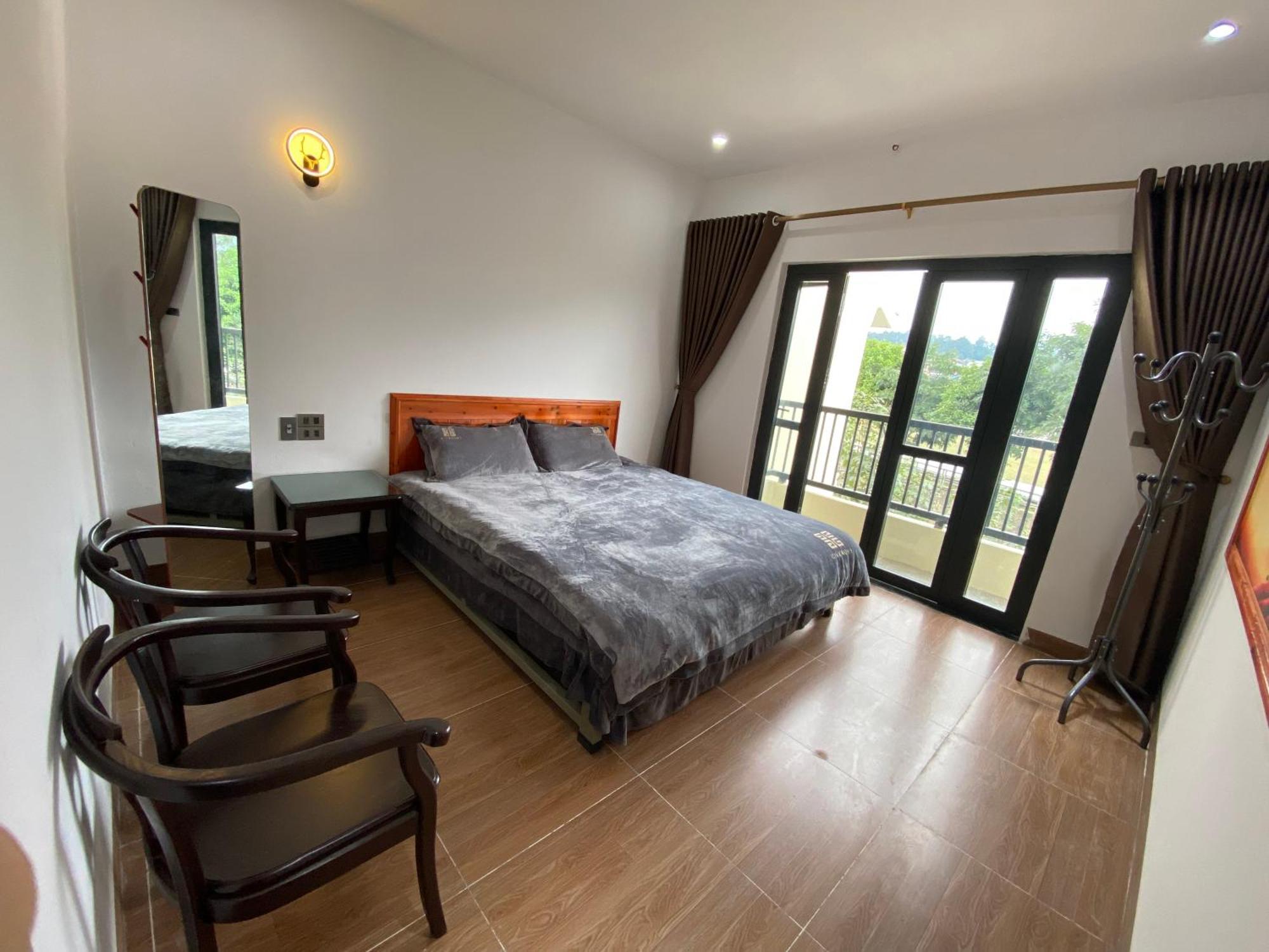 Square Homestay & Coffee Bac Ha  Bagian luar foto