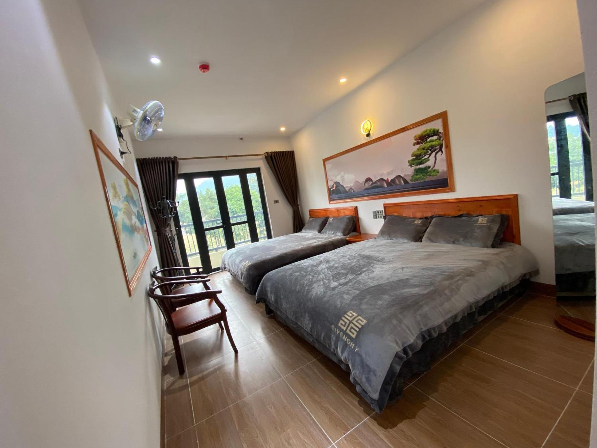 Square Homestay & Coffee Bac Ha  Bagian luar foto